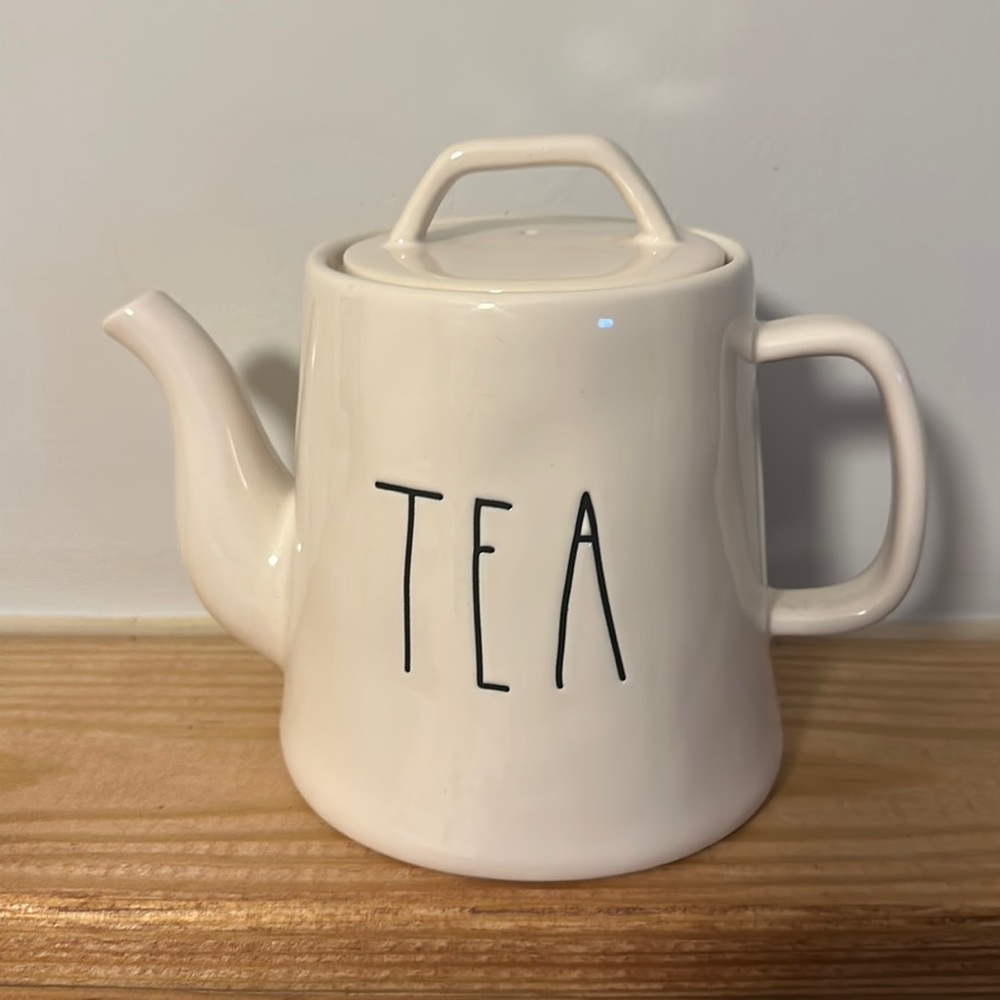 Rae Dunn Tea Pot